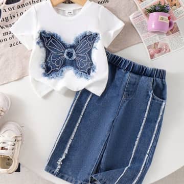 Ensemble t-shirt papillon et pantacourt jean blanc, blanc